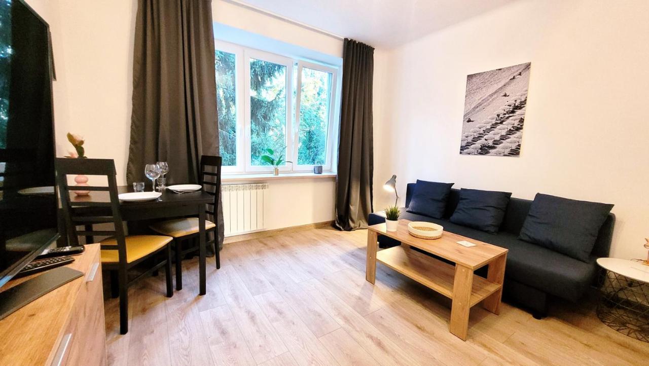 Great Life - Apartment Next To Metro Station Warszawa Eksteriør bilde